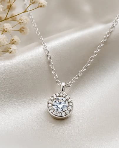Halo Pendant Necklace