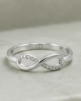 Infinity Pavé Ring